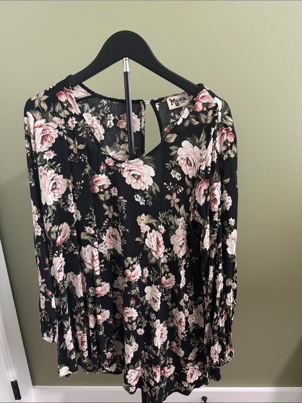 Show Me Your Mumu Tunic with Pink and White Roses